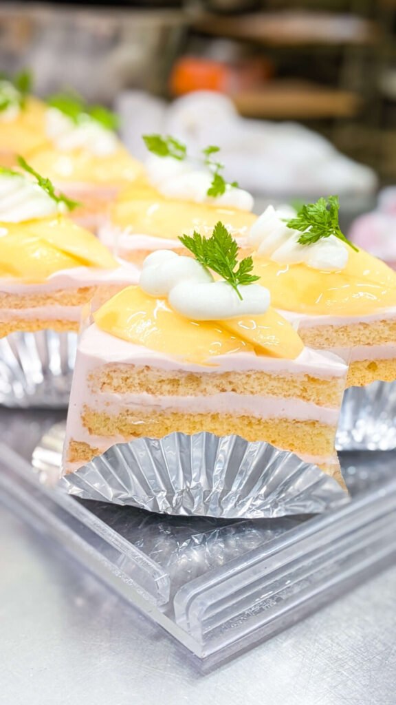 菓子工房Unlys(アンリス) 白桃のショートケーキ